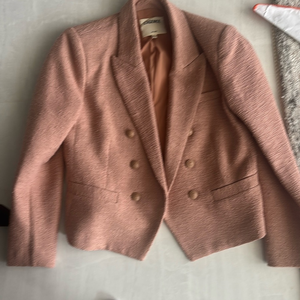 Lagence Brooke open front blazer.  Flattering tapered fit.  Double breasted. 595